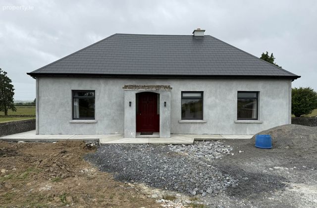 Carrowntlieve, Four Roads, Co. Roscommon, Four Roads, Co. Roscommon - Click to view photos