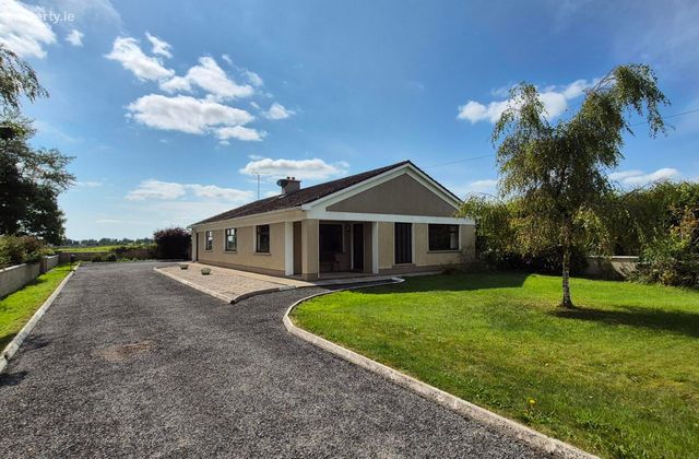 Beaghmore, Belclare, Tuam, Co. Galway, Belclare, Co. Galway - Click to view photos