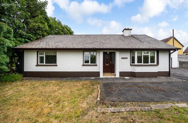 Cnoc Mhuire, Dublin Road, Athlone, Co. Westmeath, Athlone, Co. Westmeath - Click to view photos