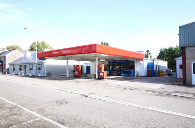 Convenience Store And Filling Station, Mohill, Co. Leitrim - Click to view photos