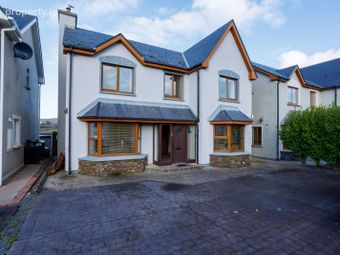 2 Marina Walk, Cahersiveen, Co. Kerry