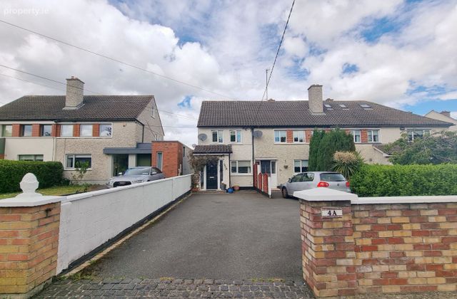 4a Rochestown Park, Sallynoggin, Co. Dublin - Click to view photos