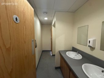 First Floor, Avenue Road Centre, Avenue Road, Dundalk, Co. Louth, Dundalk, Co. Louth - Image 5