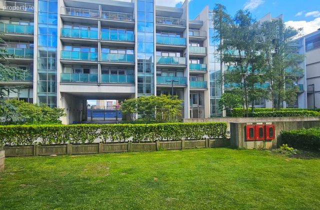 Apartment 96, Crosbie's Yard, North Strand, Dublin 3 - Click to view photos