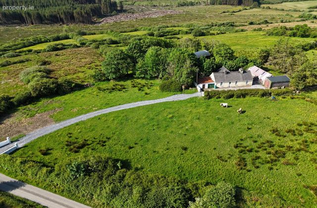 Ardrush, Ennistymon, Co. Clare, Ennistymon, Co. Clare - Click to view photos