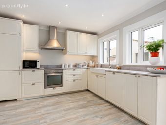 92 Sandyford Downs, Sandyford, Dublin 18, Sandyford, Dublin 18 - Image 4