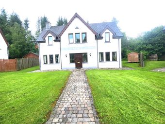 11 Errew Drive, Lough Rinn, Cloone Grange, Co. Leitrim - Image 2