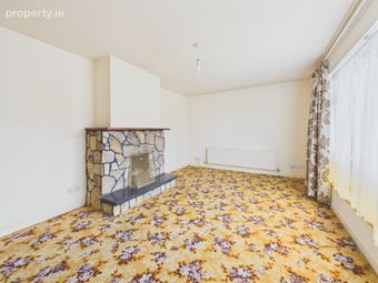 8 Oakmill Drive, Derrymullan, Ballinasloe, Co. Galway, Ballinasloe, Co. Galway - Image 3