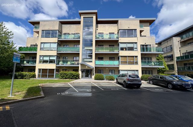 143 Fortunes Lawn, Citywest, Citywest, Co. Dublin - Click to view photos