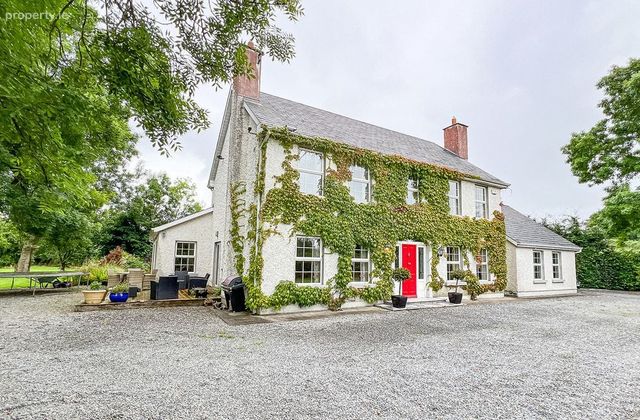 Grangehill, Clara, Castlewarren, Co. Kilkenny - Click to view photos
