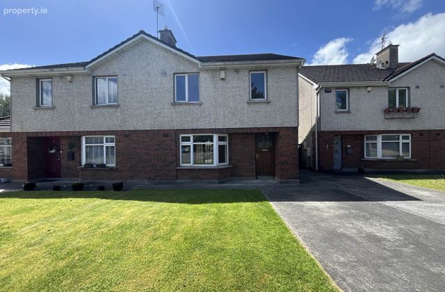 18 Meadow Springs, Clareview, Limerick, Co. Limerick, Clareview, Co. Limerick - Click to view photos