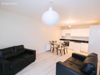 Apartment 5, Aengus Hall, Belgard Square, Tallaght, Dublin 24 - Image 4