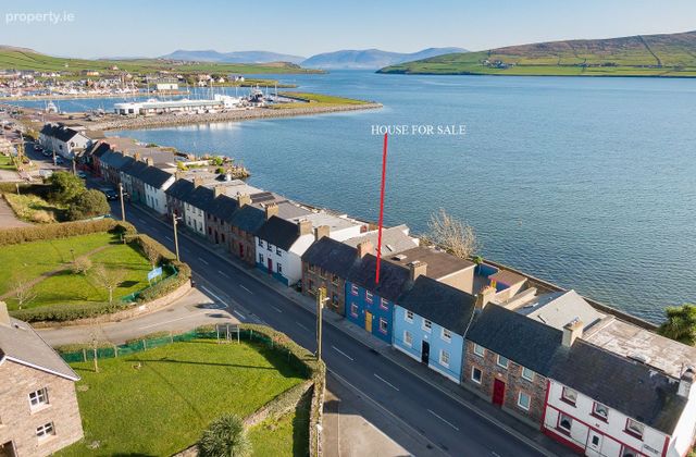 Ocean View, 133 The Wood, Dingle, Dingle, Co. Kerry - Click to view photos