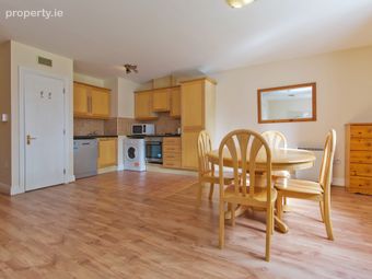 Apt 8, Block 3, Steevens Gate, 126/127 Steeven's Gate Apartments, James's Street, Dublin 8, Dublin 8 - Image 3