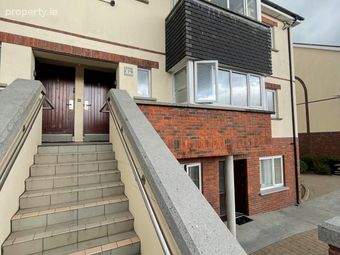 4 Block G, Kings Court, Manor West, Tralee, Co. Kerry - Image 2