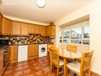 92 Castle Manor, Drogheda, Co. Louth, Drogheda, Co. Louth - Image 3