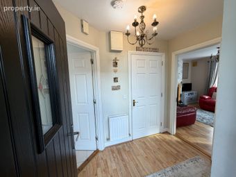 24 Willow Bank, Cluain Ard, Newtown, Co. Cork - Image 4
