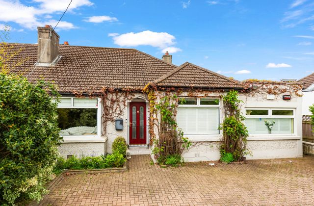 25 Whitebarn Road, Churchtown, Dublin 14, Churchtown, Dublin 14 - Click to view photos