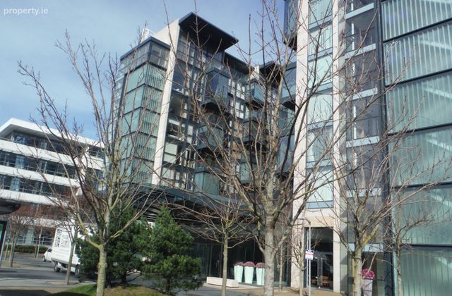 Apartment 304, The Edges 1, Beacon South Quarter, Stillorgan, Co. Dublin - Click to view photos