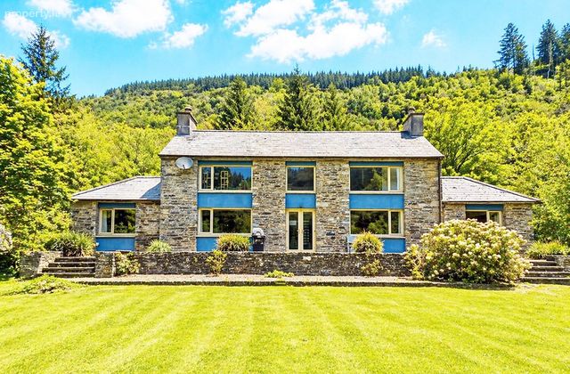 Gloundha House, Gloundha, Dunmanway, Co. Cork - Click to view photos
