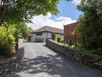 House By The Waterfall, Ardbear, Clifden, Clifden, Co. Galway - Image 5