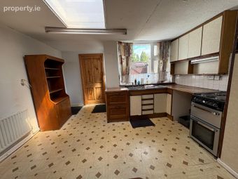 7 Prospect Cottages, Emmet Street, Mallow, Co. Cork - Image 4