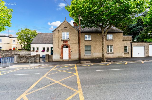 Old School House, Church Road, Malahide, Co. Dublin - Click to view photos