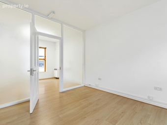 7 Windsor Place, Pembroke Street Lower, Dublin 2, Dublin 2 - Image 4