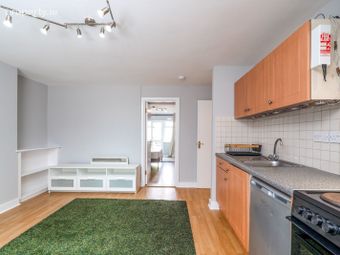 Garden Apartment, 85 George's Street Upper, Dun Laoghaire, Co. Dublin
