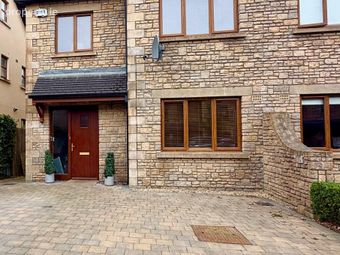28 Cois Farraige, Blackrock, Co. Louth - Image 2