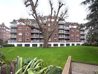The Sweepstakes, Ballsbridge Park, Ballsbridge, Dublin 4