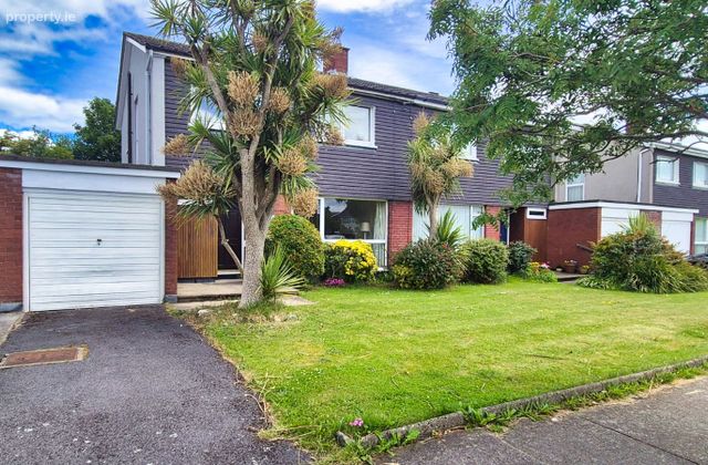 24 Sutton Grove, Sutton, Dublin 13 - Click to view photos