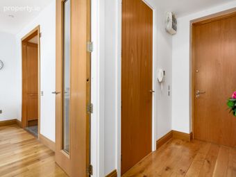 46 Sanderling, Thornwood, Booterstown Avenue, Booterstown, Co. Dublin - Image 3