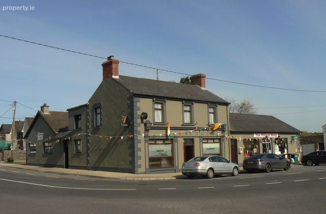 Castleblakeney Village, Castleblakeney, Co. Galway - Click to view photos