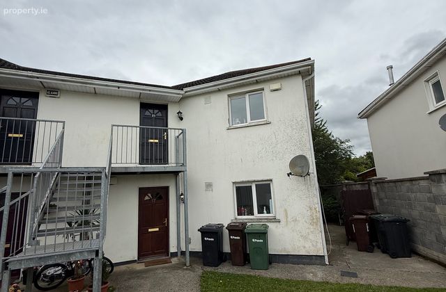 21 Holywell Court, Swords, Co. Dublin - Click to view photos