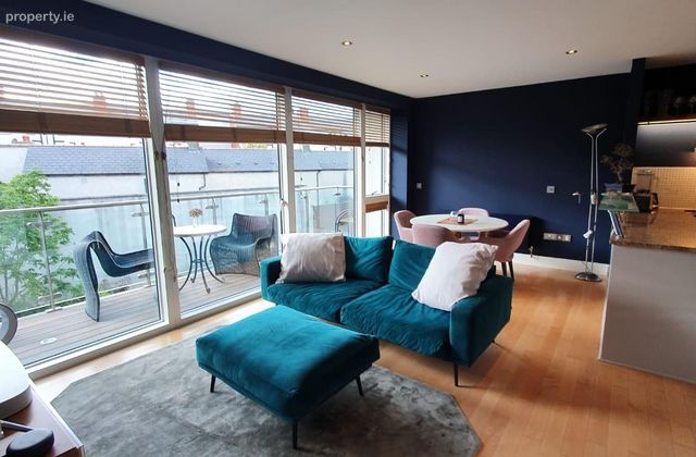 Castle Way, Christchurch, Dublin 8 - Click to view photos
