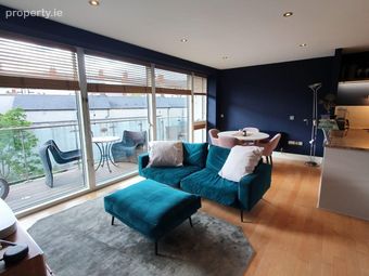 Castle Way, Christchurch, Dublin 8