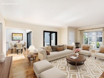 5 Castle Court, Booterstown, Blackrock, Co. Dublin, Booterstown, Co. Dublin - Image 2