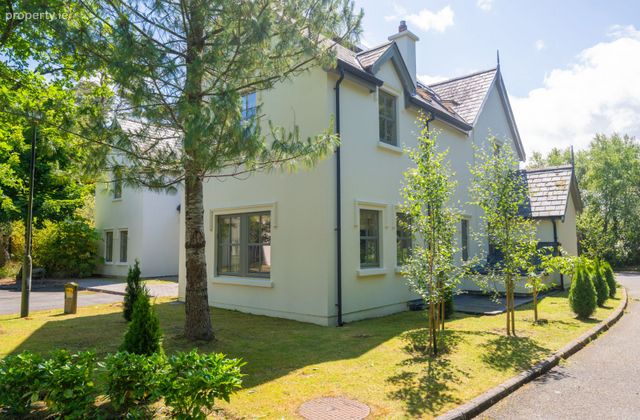18 Finnihy Woods, Gortamullen, Kenmare, Kenmare, Co. Kerry - Click to view photos