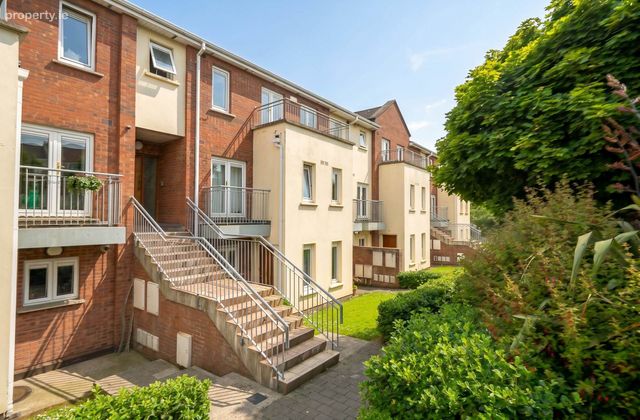 21 Aran Court, Waterville, Blanchardstown, Dublin 15, Co. Dublin, Blanchardstown, Dublin 15 - Click to view photos