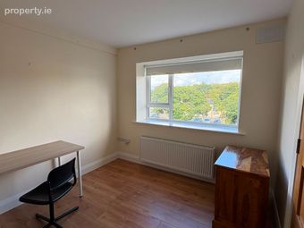 4 Pearse Avenue, Carrickmacross, Co. Monaghan - Image 4