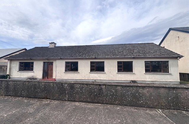 Upper Paddock, Westport, Co Mayo, Westport, Co. Mayo - Click to view photos