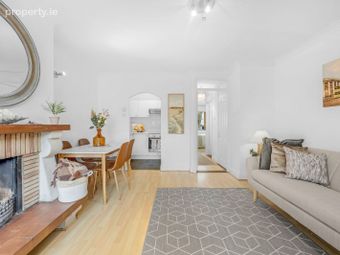 47 Shelbourne Village, Grand Canal Dock, Dublin 4 - Image 3