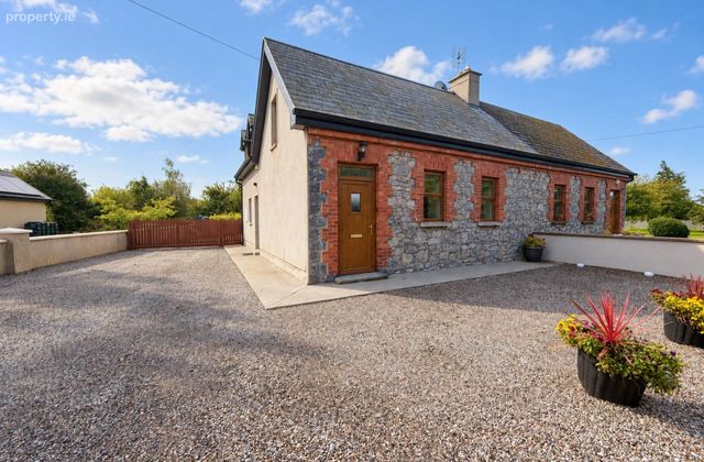Abbeyville, Manister, Croom, Co. Limerick, Croom, Co. Limerick - Click to view photos