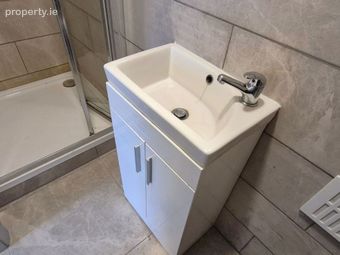 Apartment 1, 68 Henry Street, South Circular Road, Co. Limerick - Image 3