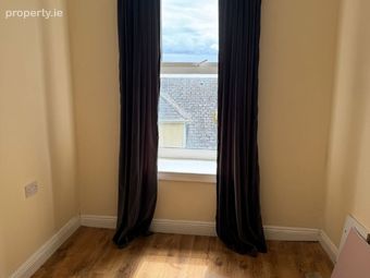 Harbour Row, Cobh, Co. Cork - Image 4
