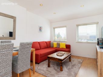 215 Barton Road East, Dublin 14, Ballinteer, Dublin 16 - Image 4