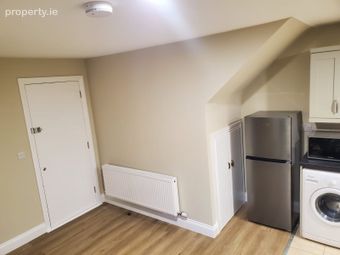 Apartment 3, Newtown Cottage, Newtown, Cobh, Co Cork P24 N735, Newtown, Co. Cork - Image 2