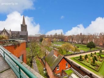 1 Bed Apt, 4th Floor, Cannon Court, Bride Street, Dublin 8, Christchurch, Dublin 8