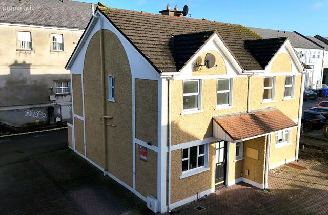 1 Hanover Court, Kennedy Avenue, Carlow Town, Co. Carlow, Carlow Town, Co. Carlow - Click to view photos